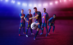 Ambilight holt das Stadion ins Wohnzimmer